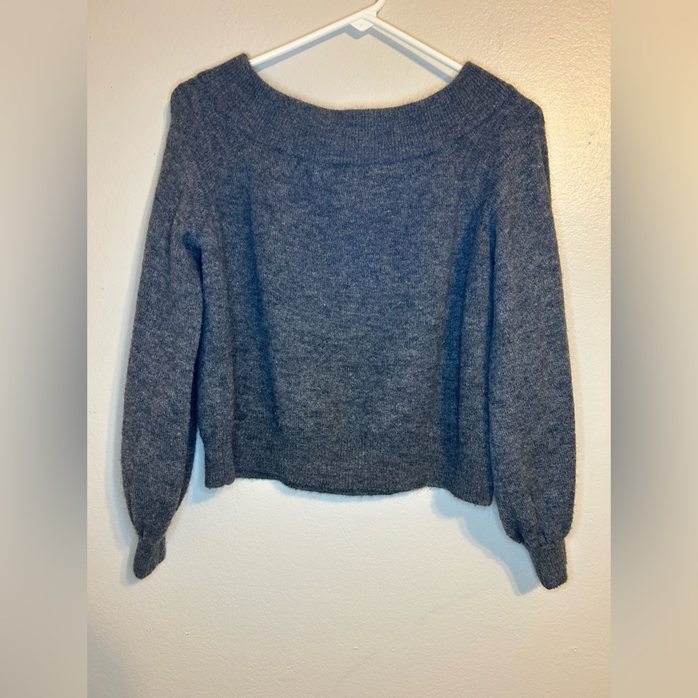 H&M Gray Off Shoulder Fold Over Neck Sweater Wool Alpaca Blend Size S - Picture 2 of 8